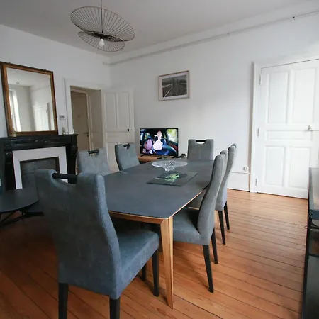 Spacieux A Luneville, Proche Des Attractions - Fr-1-584-366